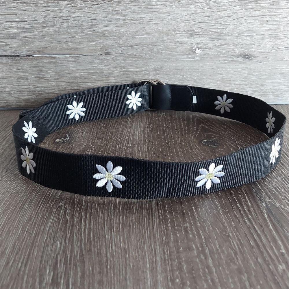 Target Wild Fable Belt Black White Embroidered Daisy 41" Long - Picture 2 of 6